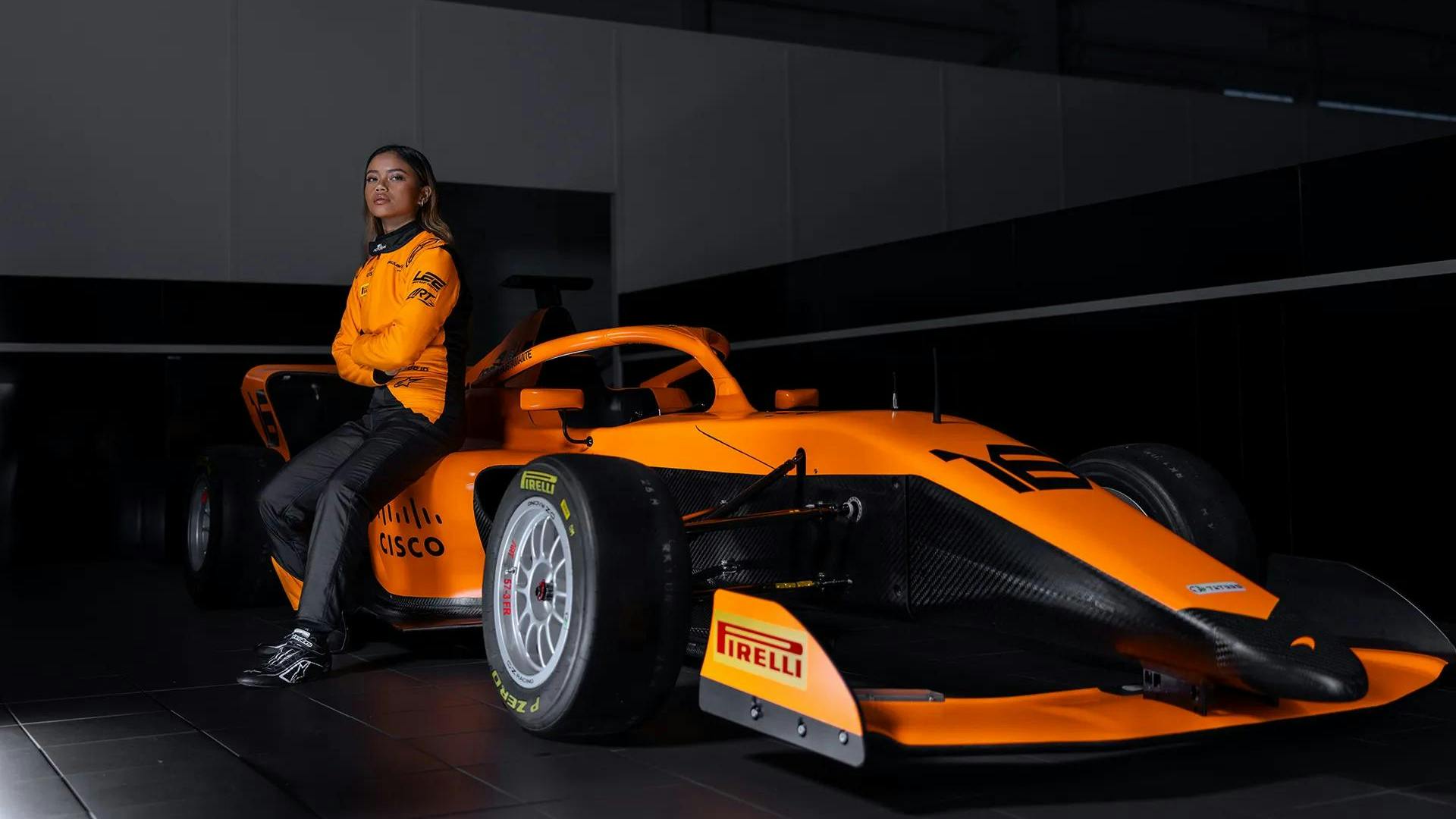 Proudly papaya McLaren unveils Bianca Bustamante's F1 Academy livery